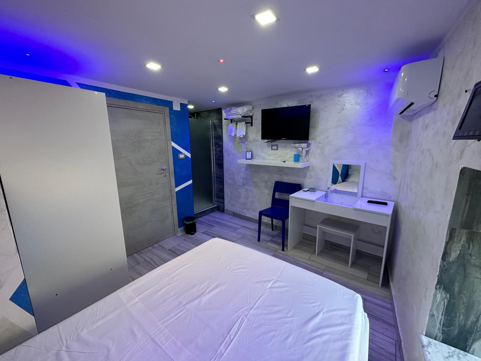 Clopat Vacanze2023 Hotel Naples Exterior photo